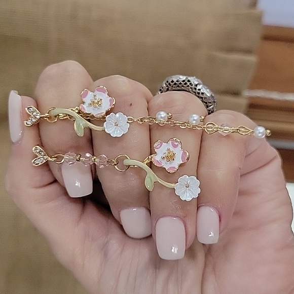 Jewelry - 🔥LAST PAIR🔥 Spring Blossom Chain Drop Earrings, S925